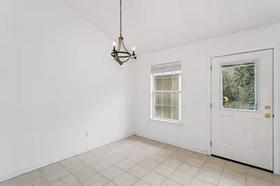 548 Hyde Park Drive, Crestview, FL 32539 - Photo 8