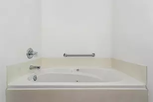 548 Hyde Park Dr, Crestview, FL 32539 - Photo 18