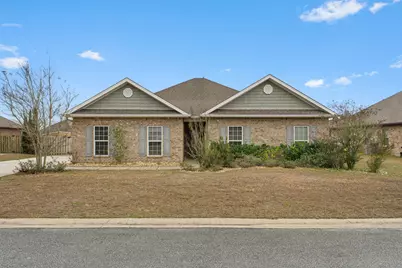 523 Gadwell Street, Crestview, FL 32539 - Photo 2