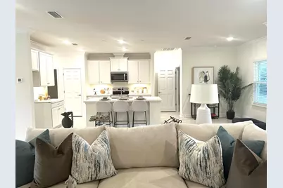 836 Coastal Breeze Drive, Freeport, FL 32439 - Photo 2