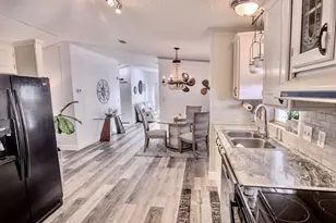 301 16th St, Panama City Beach, FL 32413 - Photo 8