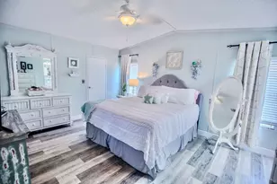 301 16th St, Panama City Beach, FL 32413 - Photo 18