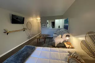 300 Yacht Club Dr, Niceville, FL 32578 - Photo 2