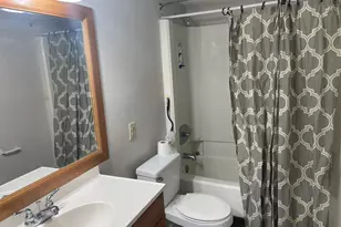 201 E College Blvd E, Niceville, FL 32578 - Photo 8