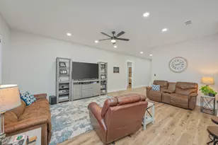 280 Timberline Dr, Crestview, FL 32539 - Photo 8