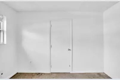 6423 Julia Drive, Milton, FL 32570 - Photo 8