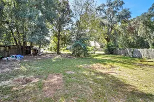 6423 Julia Dr, Milton, FL 32570 - Photo 12