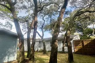 61 8th St, Shalimar, FL 32579 - Photo 34