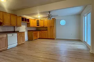 61 8th St, Shalimar, FL 32579 - Photo 8