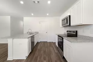 111 Girl Scout Rd, Defuniak Springs, FL 32433 - Photo 4