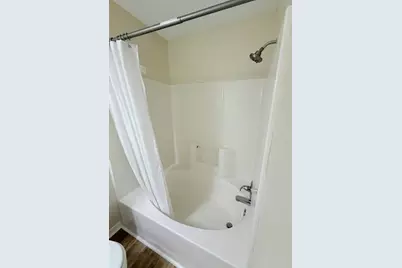 7612 Chablis Circle, Navarre, FL 32566 - Photo 10