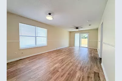 7612 Chablis Circle, Navarre, FL 32566 - Photo 6