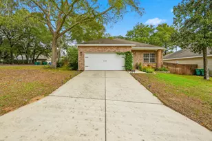 512 Hickory Ave, Niceville, FL 32578 - Photo 4