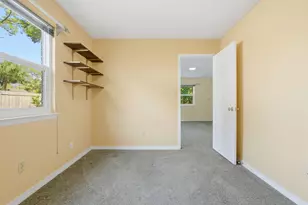 1012 Coronado Dr, Gulf Breeze, FL 32563 - Photo 16