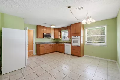 1012 Coronado Drive, Gulf Breeze, FL 32563 - Photo 10