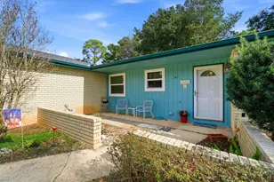 1012 Coronado Dr, Gulf Breeze, FL 32563 - Photo 4