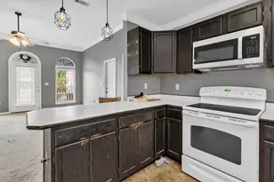 516 Hyde Park Dr, Crestview, FL 32539 - Photo 18