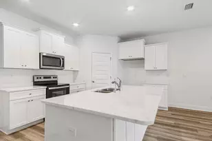 11 Gray Owl Dr, Freeport, FL 32439 - Photo 10