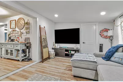 410 James Avenue, Valparaiso, FL 32580 - Photo 12