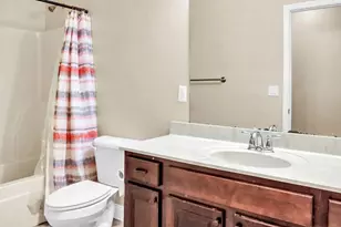 2136 Sardinia Ct, Navarre, FL 32566 - Photo 22