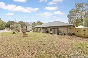 276 E Elm Ave E, Crestview, FL 32536 - Photo 32