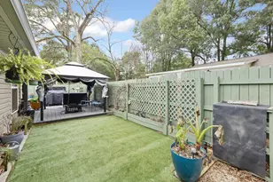 276 E Elm Ave E, Crestview, FL 32536 - Photo 18