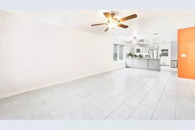 276 E Elm Avenue E, Crestview, FL 32536 - Photo 8