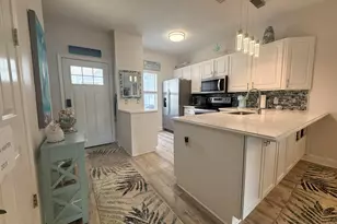 2735 Bay Club Dr, Navarre, FL 32566 - Photo 2