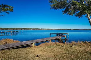 2735 Bay Club Dr, Navarre, FL 32566 - Photo 30