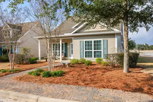 12 Cornelia St, Freeport, FL 32439 - Photo 4