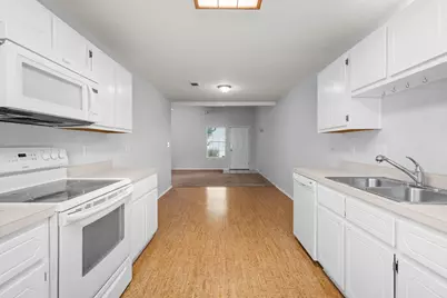 1828 Sod Drive #2, Fort Walton Beach, FL 32547 - Photo 10