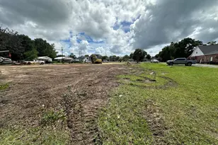 333 A S Ferdon Blvd S, Crestview, FL 32539 - Photo 2