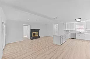 603 NE Golf Course Dr NE, Fort Walton Beach, FL 32547 - Photo 16