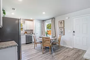 6481 Firefly Dr, Milton, FL 32583 - Photo 4