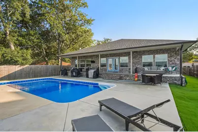 223 NW Girard Avenue NW, Fort Walton Beach, FL 32548 - Photo 48