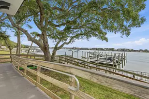 113 SW Brooks Street SW, Fort Walton Beach, FL 32548 - Photo 52