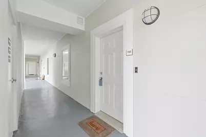 113 SW Brooks Street SW #105, Fort Walton Beach, FL 32548 - Photo 2