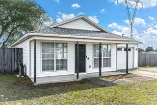 114 Wild Horse Dr, Crestview, FL 32536 - Photo 2