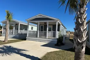 106 Blackfin Dr, Freeport, FL 32439 - Photo 1