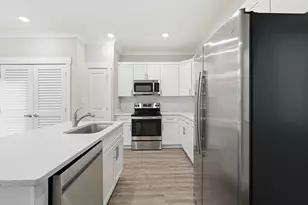 235 Date Palm Ln, Freeport, FL 32439 - Photo 16