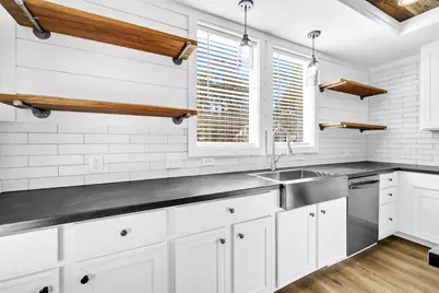 139 E Georgie Street E, Santa Rosa Beach, FL 32459 - Photo 4