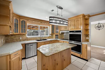 9 Elkwood Court, Shalimar, FL 32579 - Photo 8