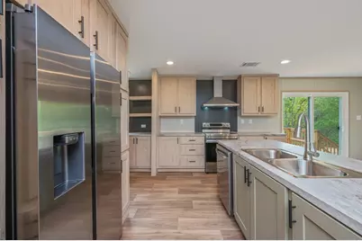 696 Passion Flower Street, Defuniak Springs, FL 32433 - Photo 10