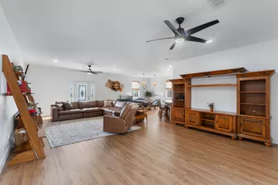 40 Hidden Lakes Trail, Defuniak Springs, FL 32433 - Photo 2