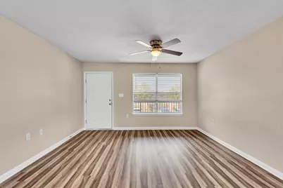 502 Channel Marker Street #9, Mary Esther, FL 32569 - Photo 6