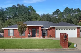 5929 Chi Chi Cir, Milton, FL 32570 - Photo 4
