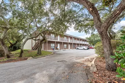938 Barrow Street #9, Fort Walton Beach, FL 32547 - Photo 2