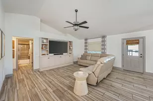 6912 Leisure St, Navarre, FL 32566 - Photo 6