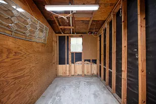 131 Bayou View Dr, Fort Walton Beach, FL 32547 - Photo 16