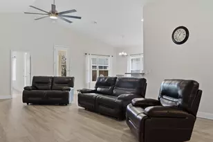 777 Marquis Wy, Freeport, FL 32439 - Photo 10